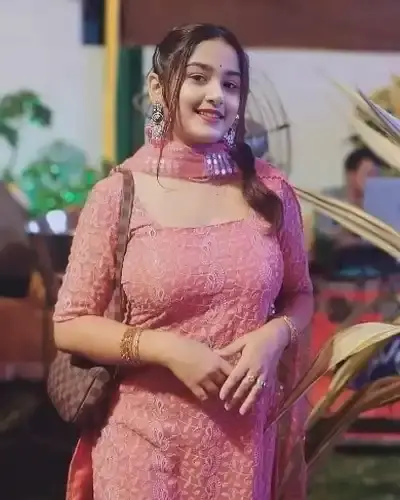 Call Girls Medininagar Cash On Delivery