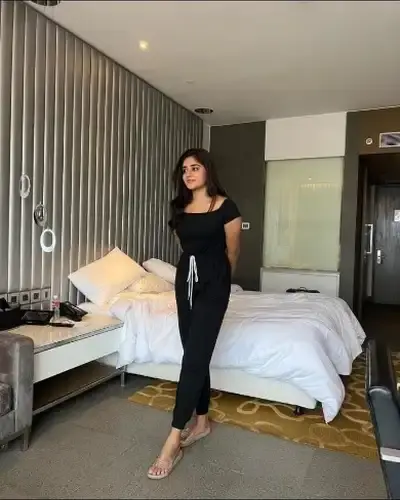Call Girls Service in Medininagar